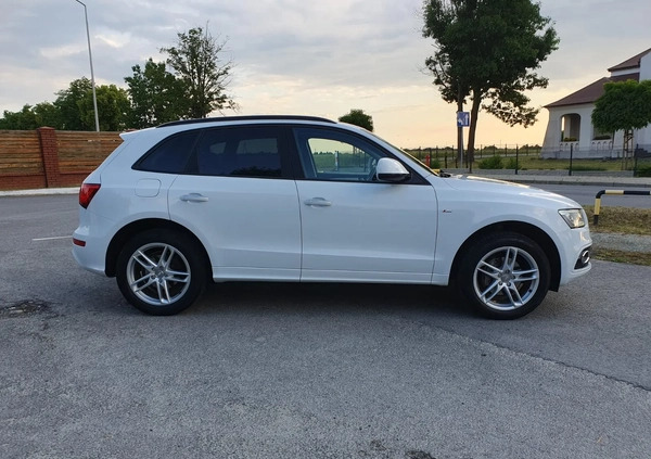 Audi Q5 cena 115900 przebieg: 119000, rok produkcji 2016 z Wieruszów małe 529